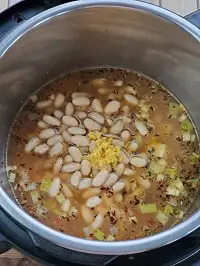 cannellini beans and lemon zest in instant pot